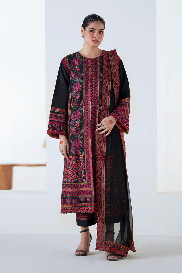 Maryum N Maria | Noore Winters 25 | 3 Piece Embroidered Khaddar PANRA - FSU5677 - House Of Hania