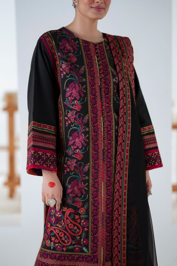 Maryum N Maria | Noore Winters 25 | 3 Piece Embroidered Khaddar PANRA - FSU5677 - House Of Hania