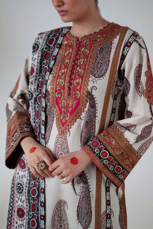 Maryum N Maria | Noore Winters 25 | 3 Piece Embroidered Khaddar ZOHAL - FSU5678 - House Of Hania