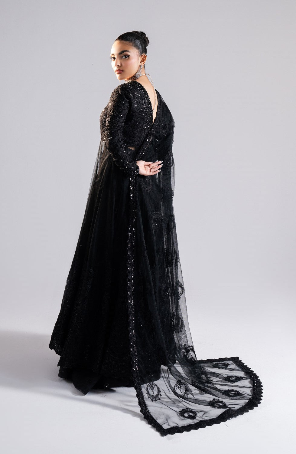 Maryum N Maria | Raah Formals 24 | USHA - MS40009 - House Of Hania