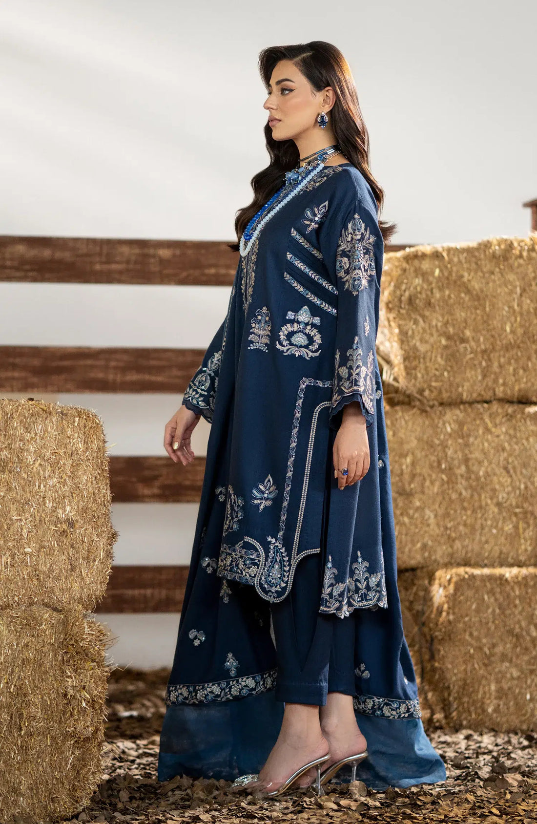 Maryum N Maria | Shehr Bano Winter 23 | BIRVA MW23551 - House Of Hania