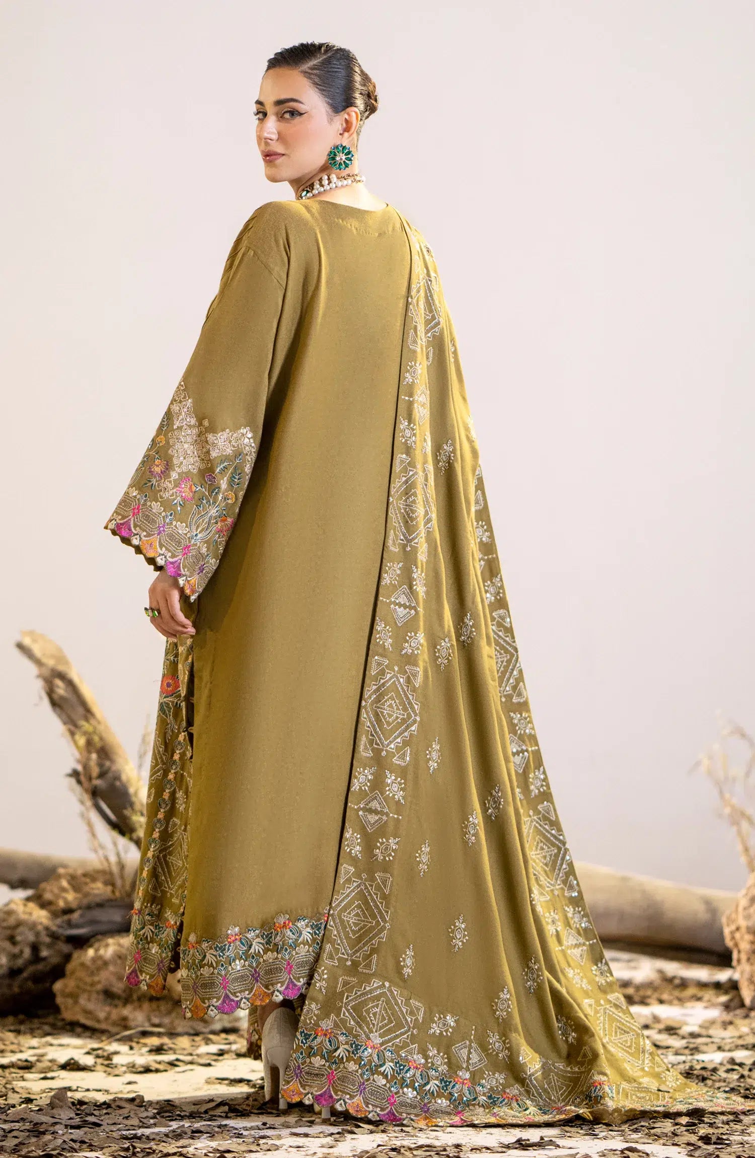 Maryum N Maria | Shehr Bano Winter 23 | HADIYAH MW23553 - House Of Hania