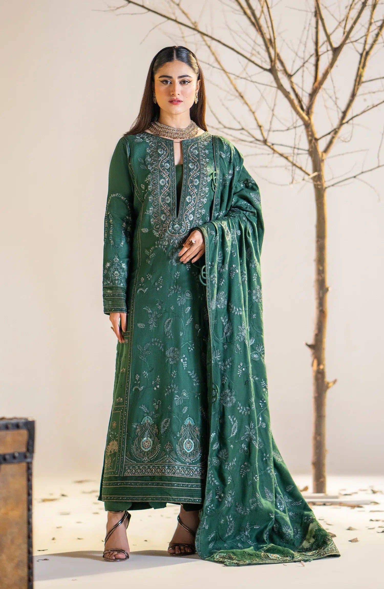 Maryum N Maria | Shehr Bano Winter 23 | JHEEL MW23563 - House Of Hania