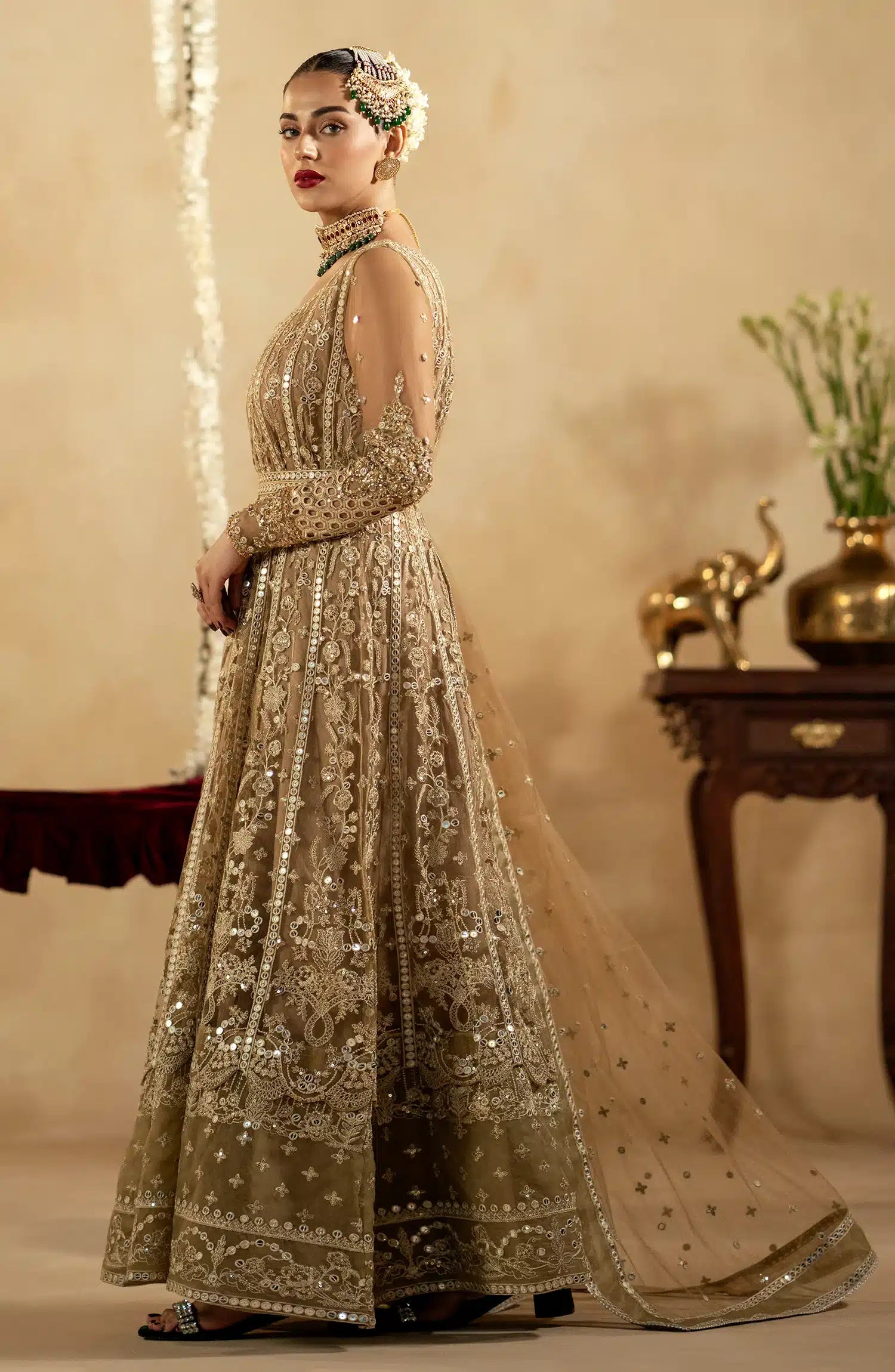 Maryum N Maria | Zamani Beghum Formals 23 | Crystal Quartz-(MW23-520) - House Of Hania