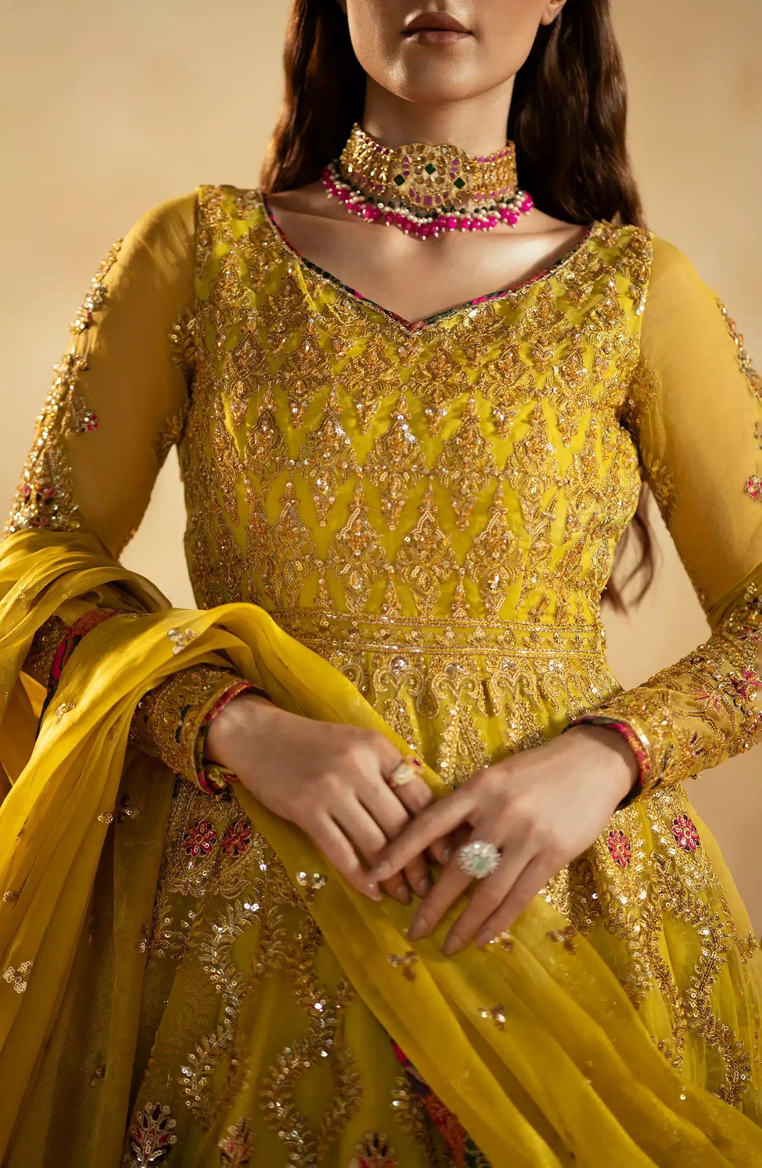 Maryum N Maria | Zamani Beghum Formals 23 | Peridot-(MW23-511) - House Of Hania