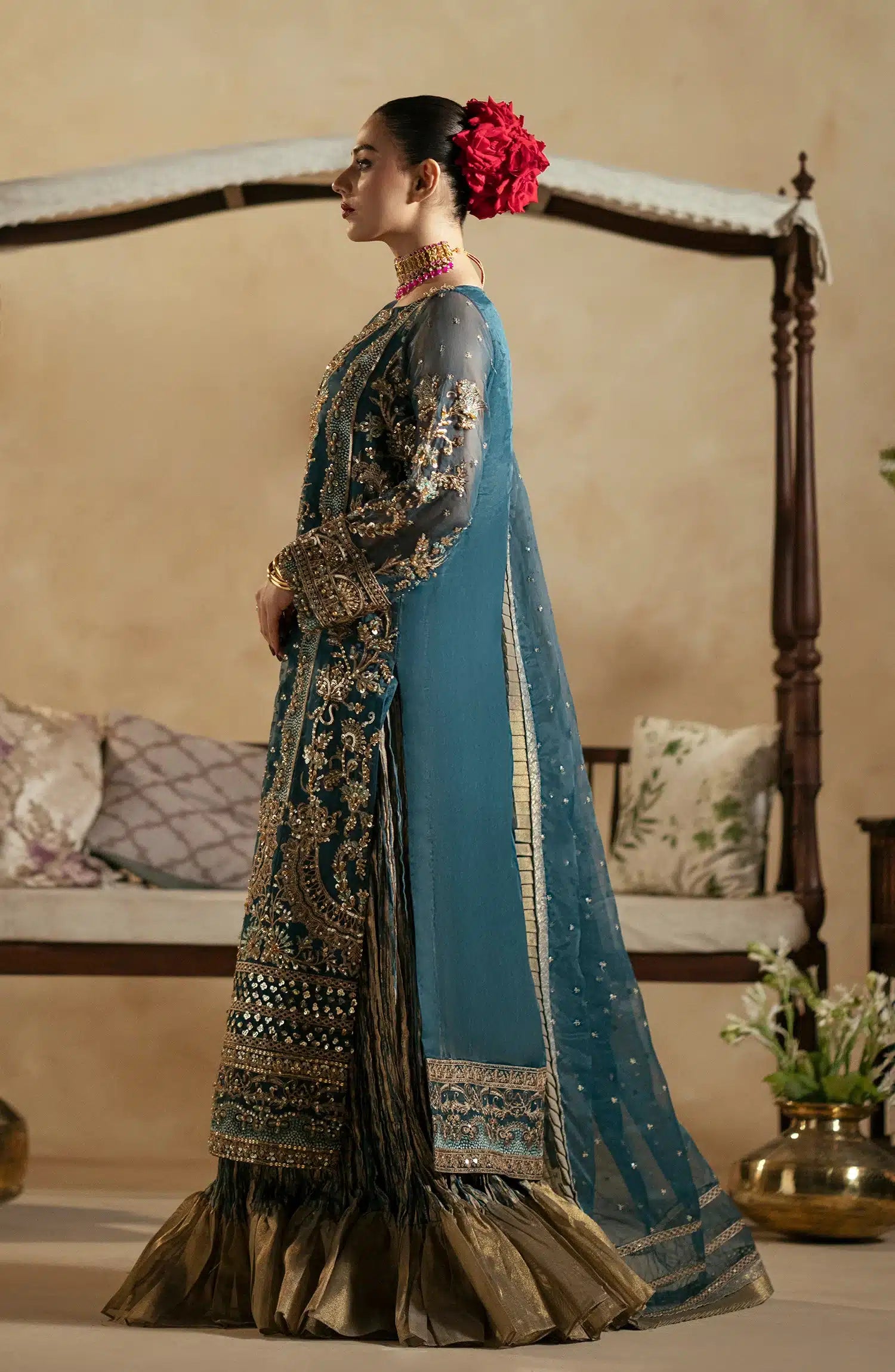Maryum N Maria | Zamani Beghum Formals 23 | Zircon-(MW23-514) - House Of Hania