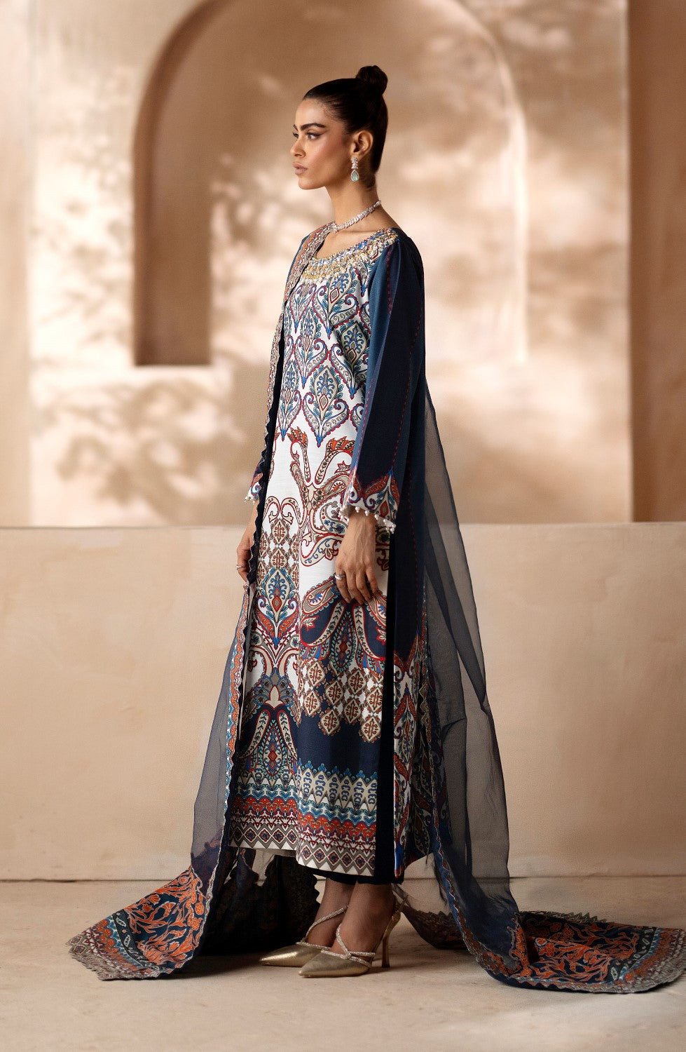 Maryum N Maria | Zeil Winter | CHARVI - MS40098 - House Of Hania