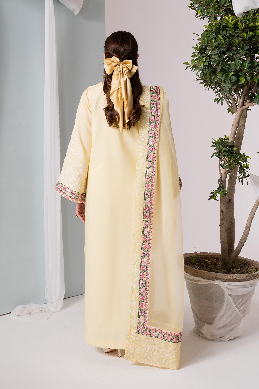 Maryum N Maria | Zuhur 25 | ELLA - House Of Hania