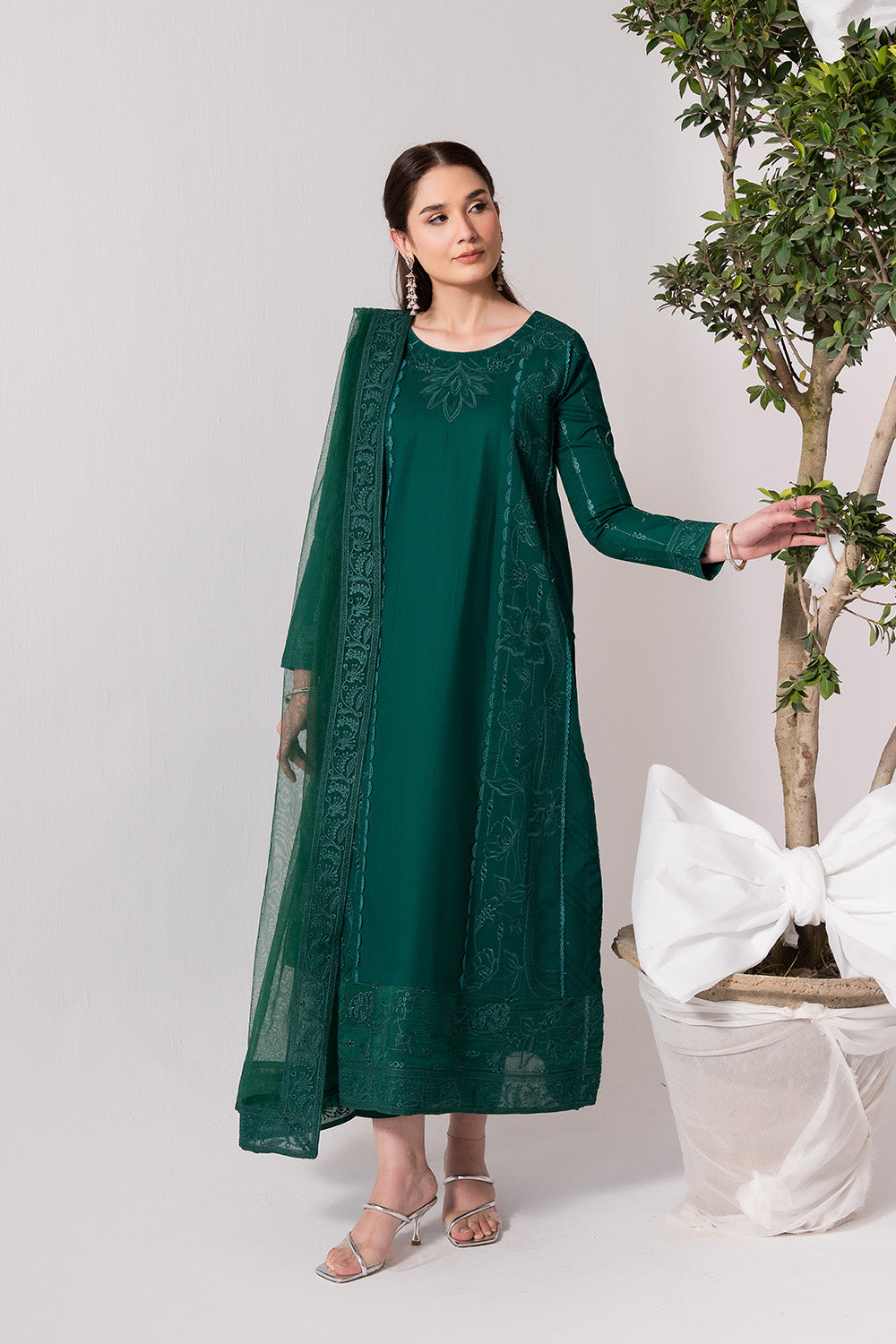 Maryum N Maria | Zuhur 25 | ZURI - House Of Hania