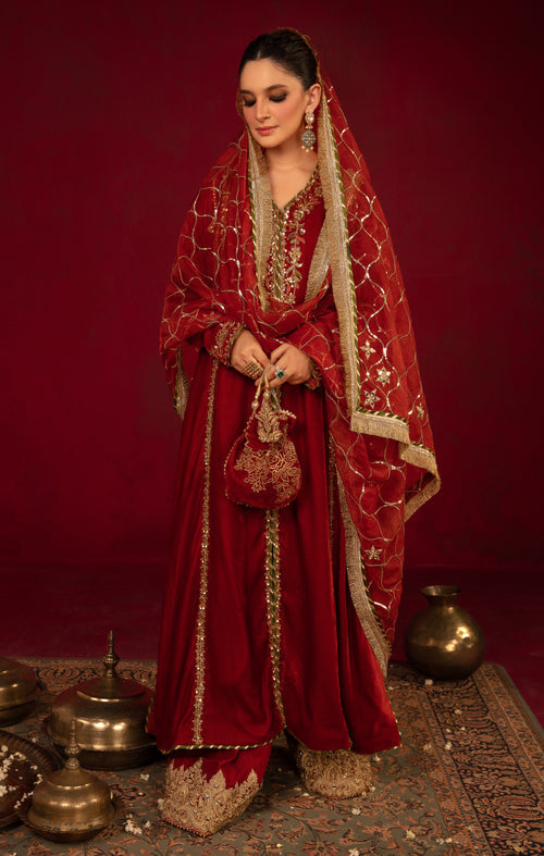 Maya | Raazi Velvet 24 | IMROZ - House Of Hania