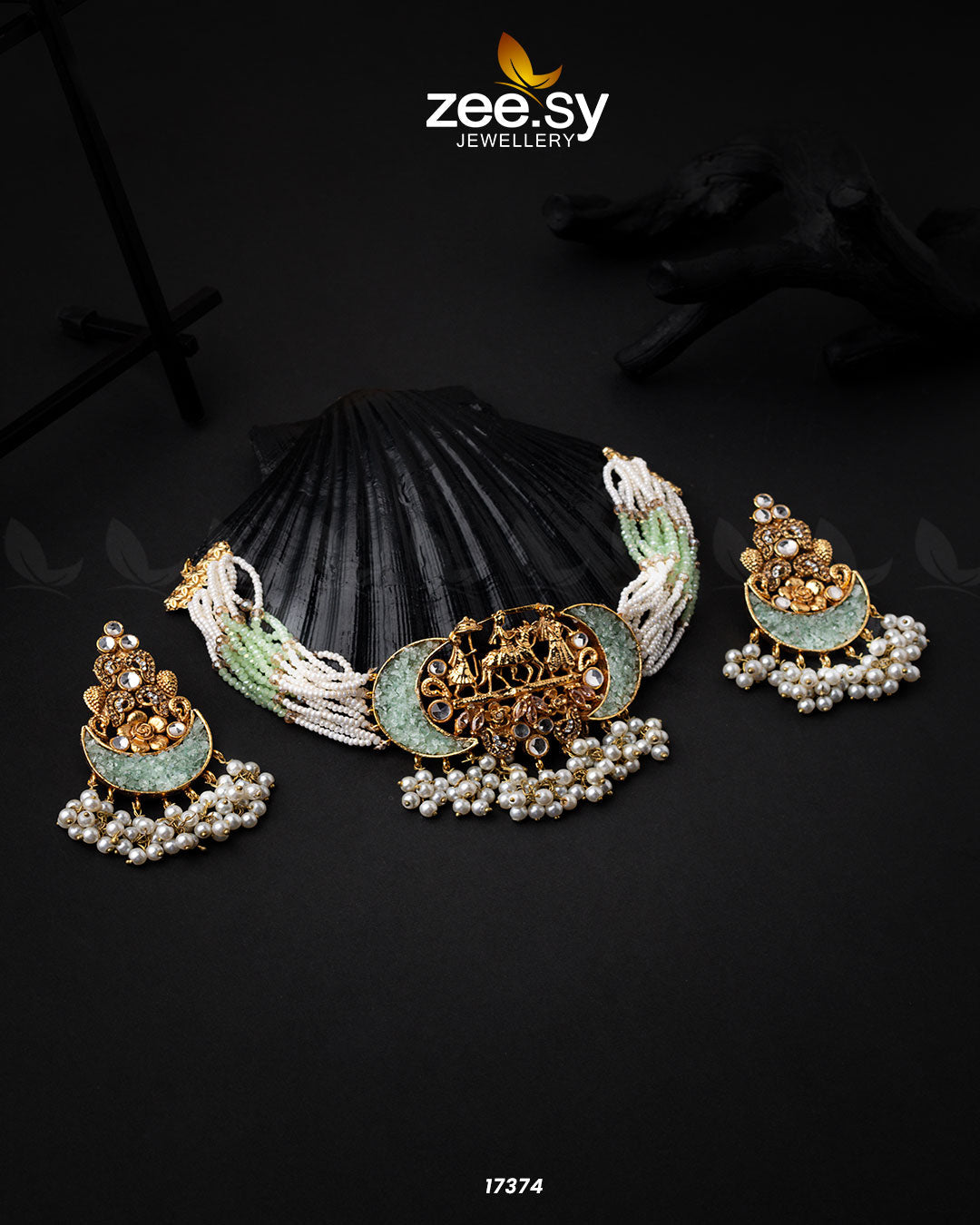 Medallion Necklace - House Of Hania