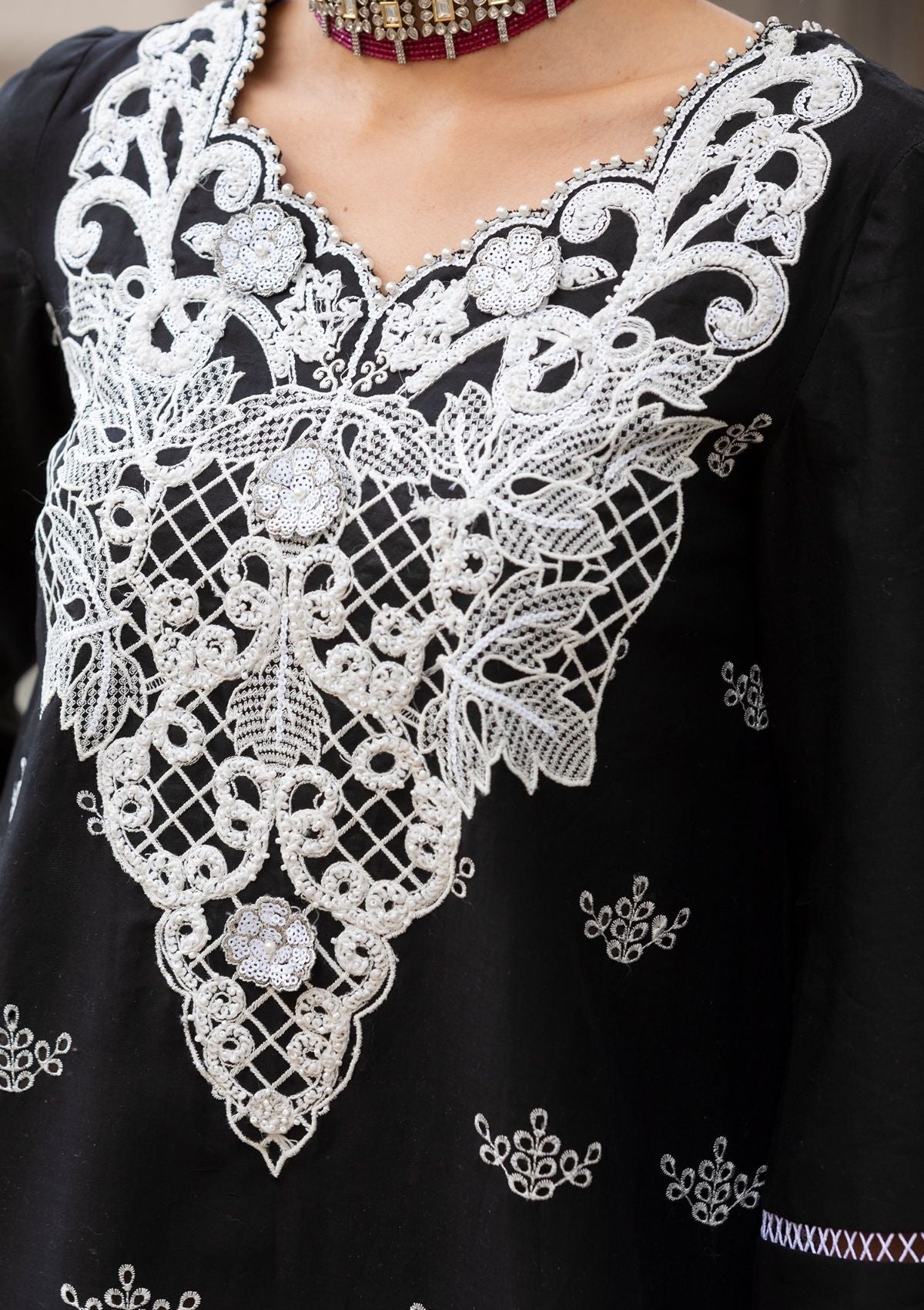 Meem | Luxury Eid Lawn 24 | MD-01 Black - House Of Hania