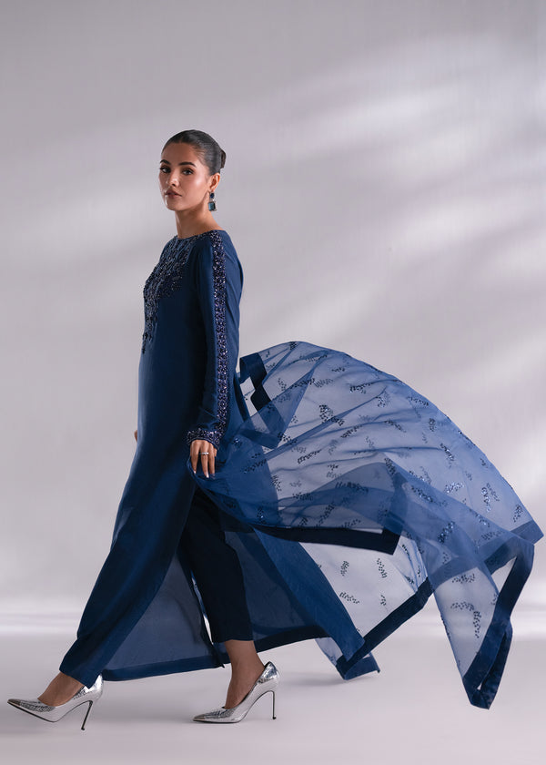 Mehak Yaqoob | Enchante The Luxe Edit | Sapphire - House Of Hania