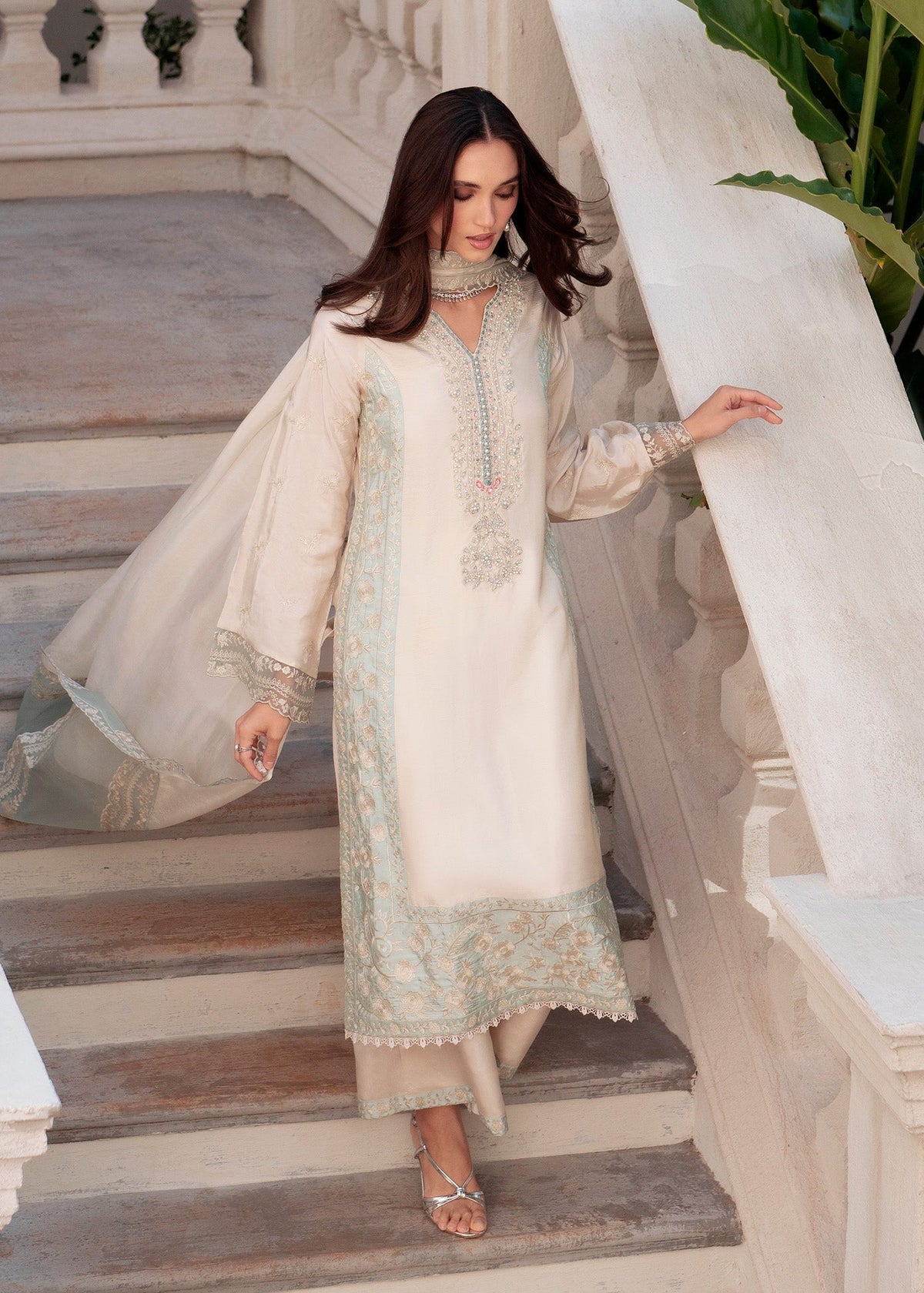 Mehak Yaqoob | Marvi Festives | Luna - House Of Hania