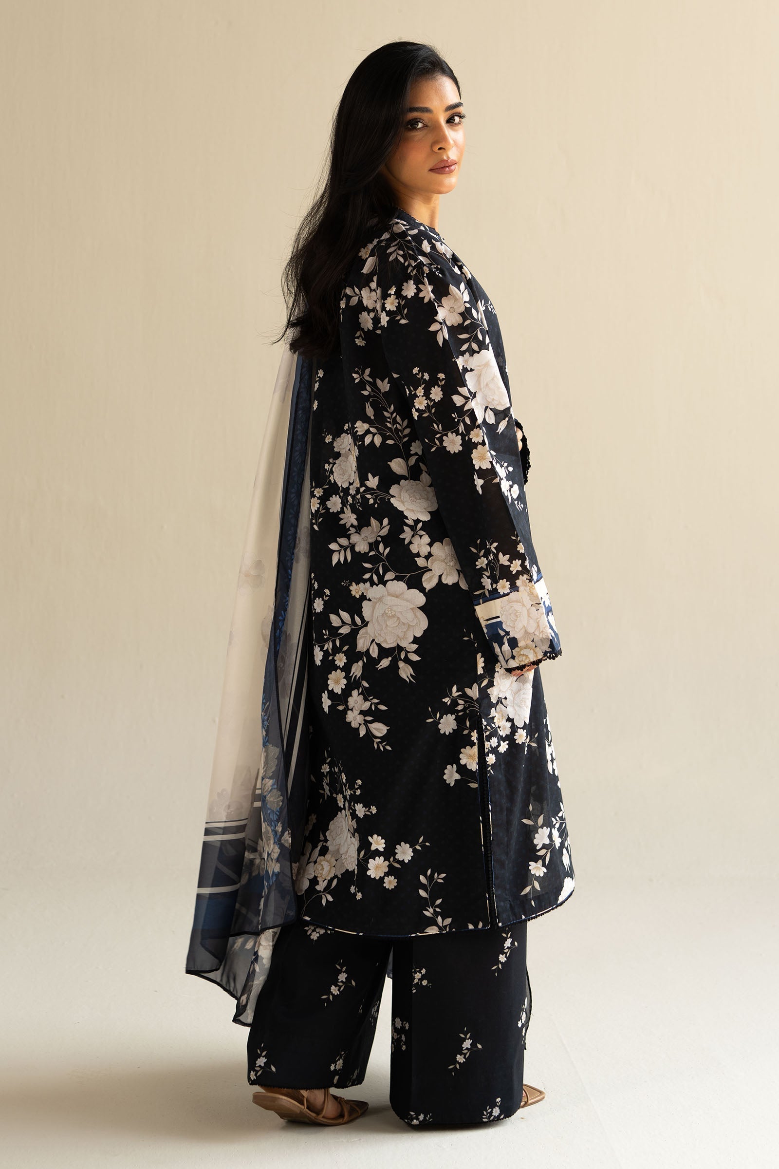 Zara Shahjahan | Coco Prints 25 | Mia-5B - House Of Hania