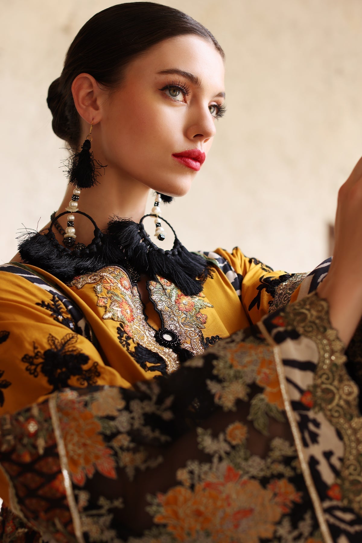 Mina Kashif | Festive Lawn | Leyla - House Of Hania