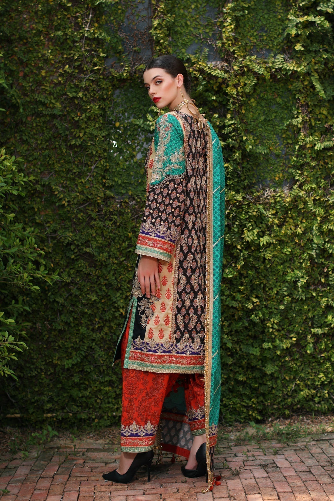 Mina Kashif | Festive Lawn | Zenel - House Of Hania