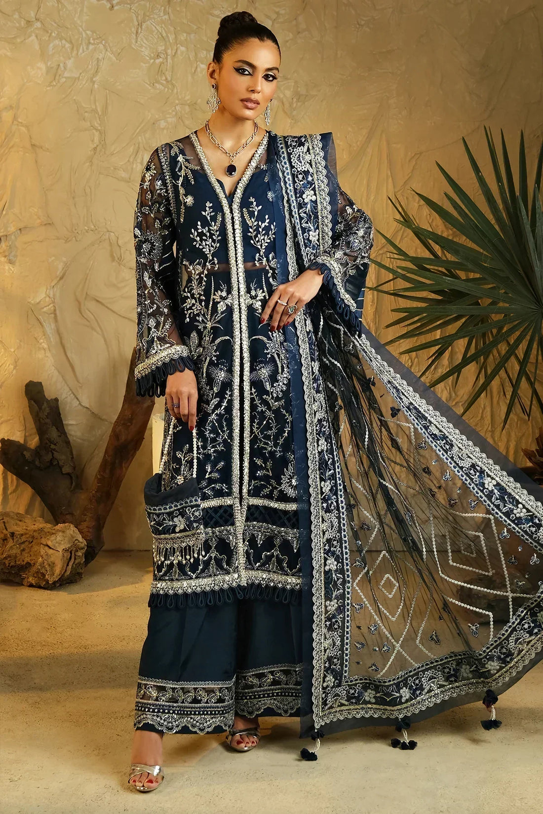 Mina Kashif | Kahani Luxury Formals 23 | Emerald - House Of Hania