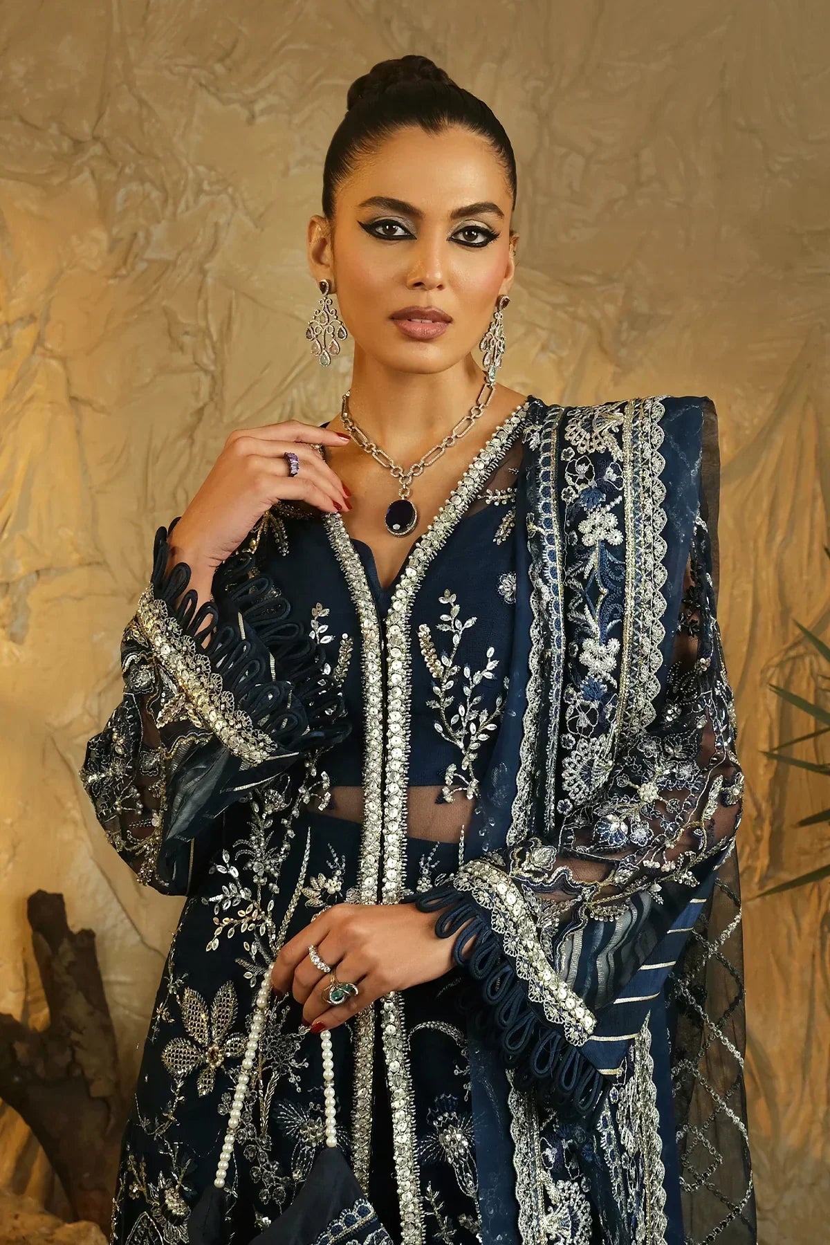 Mina Kashif | Kahani Luxury Formals 23 | Emerald - House Of Hania