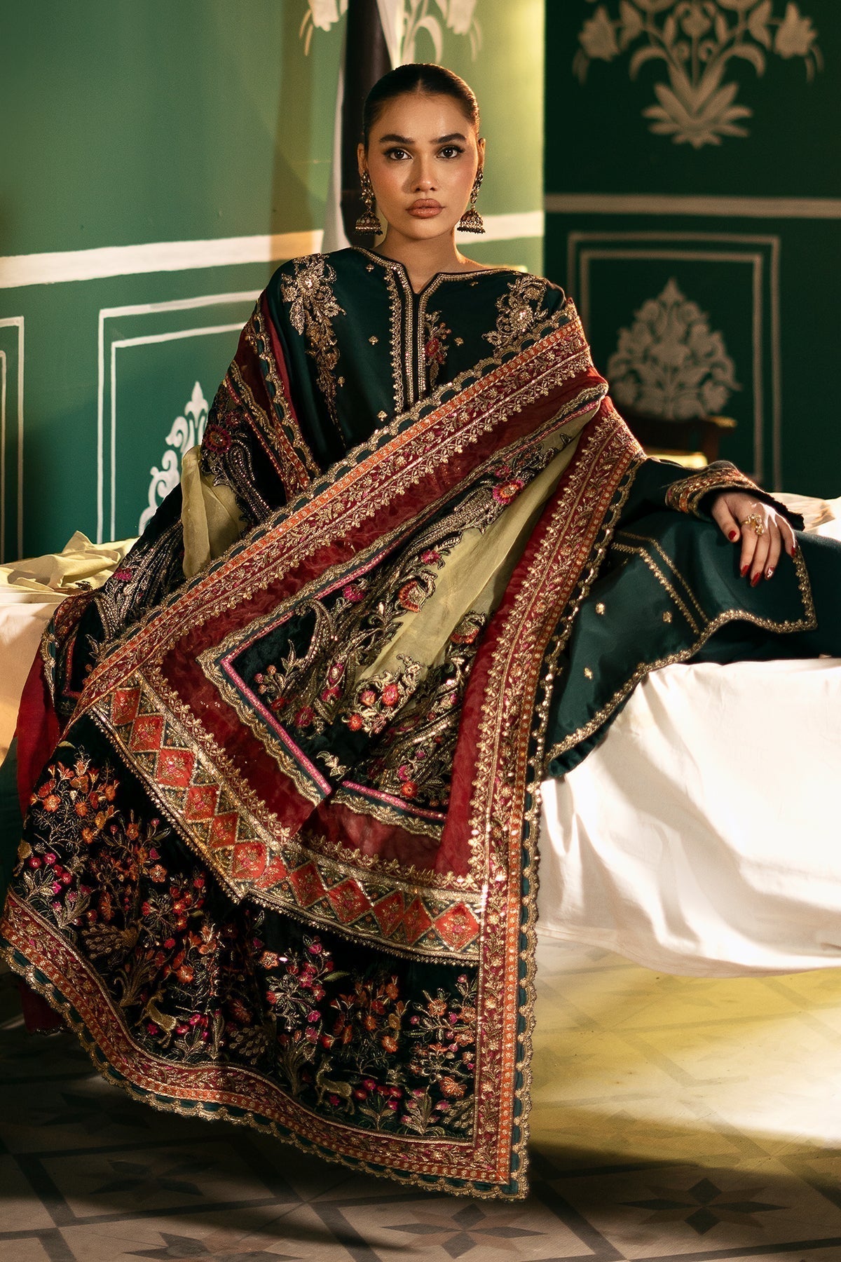 Mina Kashif | Meeral Formals 24 | Nazeen - House Of Hania