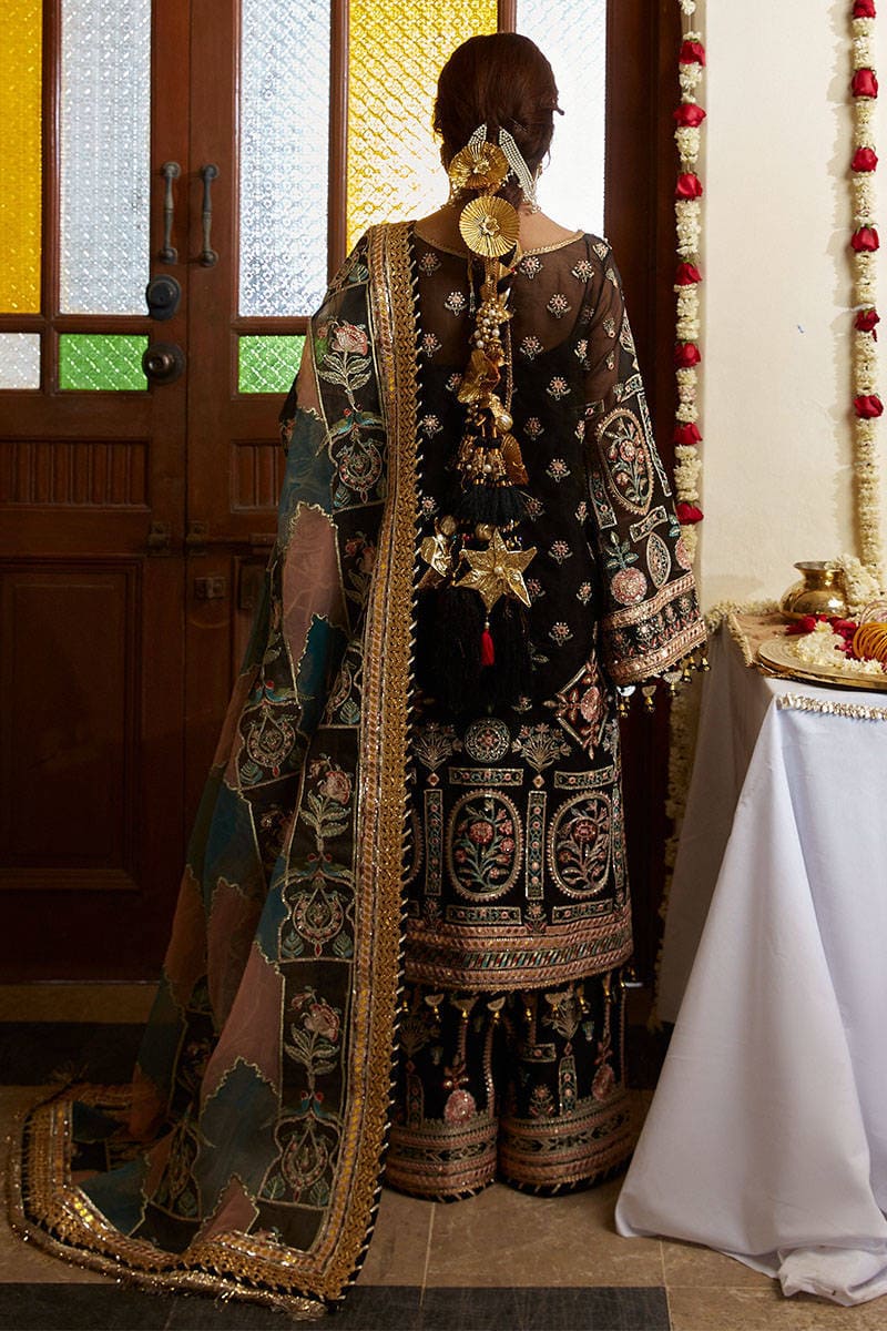 Mohsin Naveed Ranjha – MNR – BASGUL – ZWU23-22 – Soot - House Of Hania