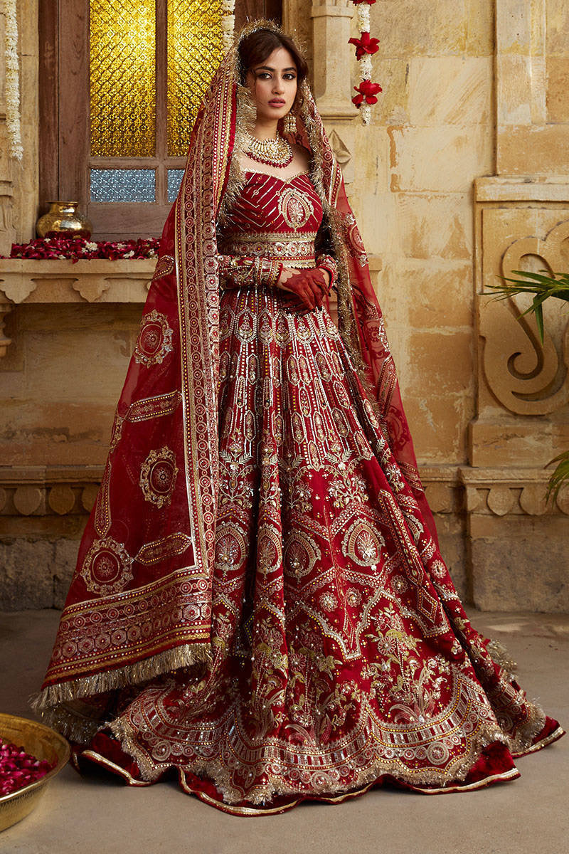 Mohsin Naveed Ranjha – MNR – MUKHI (BIA III) – ZWU23-20 – Sindoori Red - House Of Hania