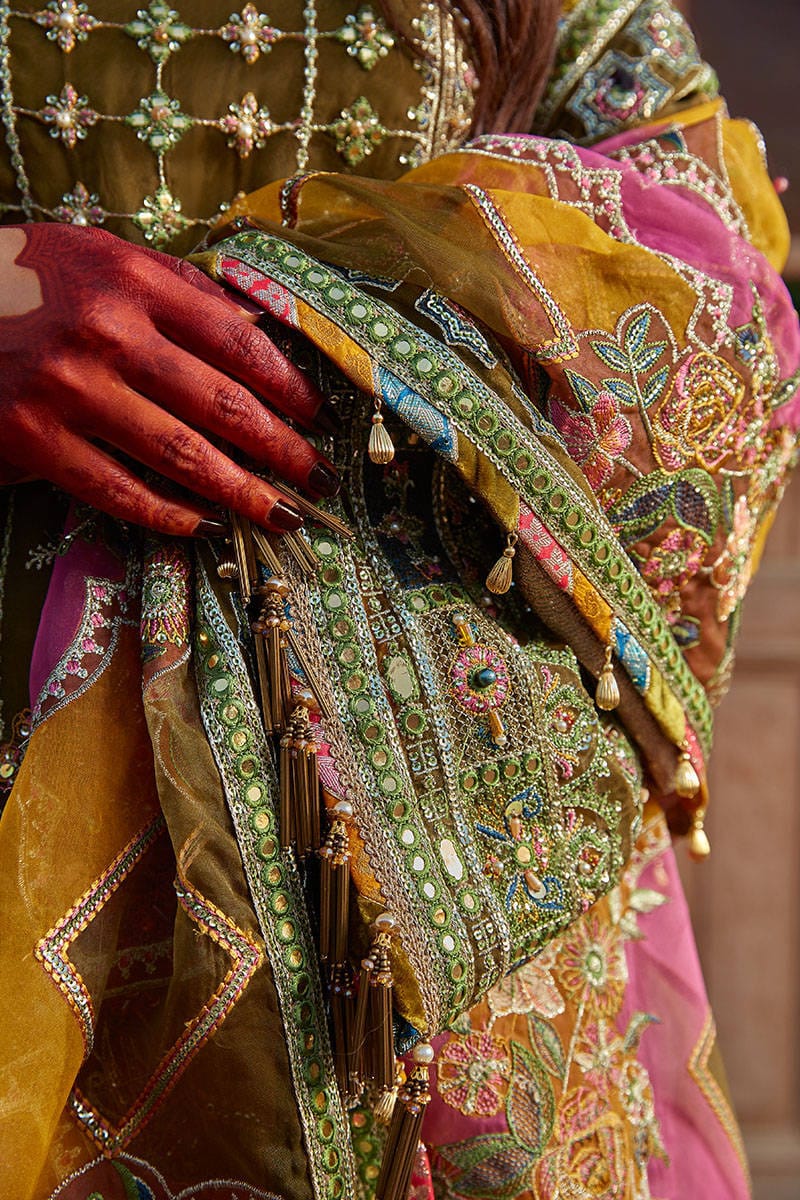 Mohsin Naveed Ranjha – MNR – VIRAAS – ZWU23-18 – Moss Green - House Of Hania