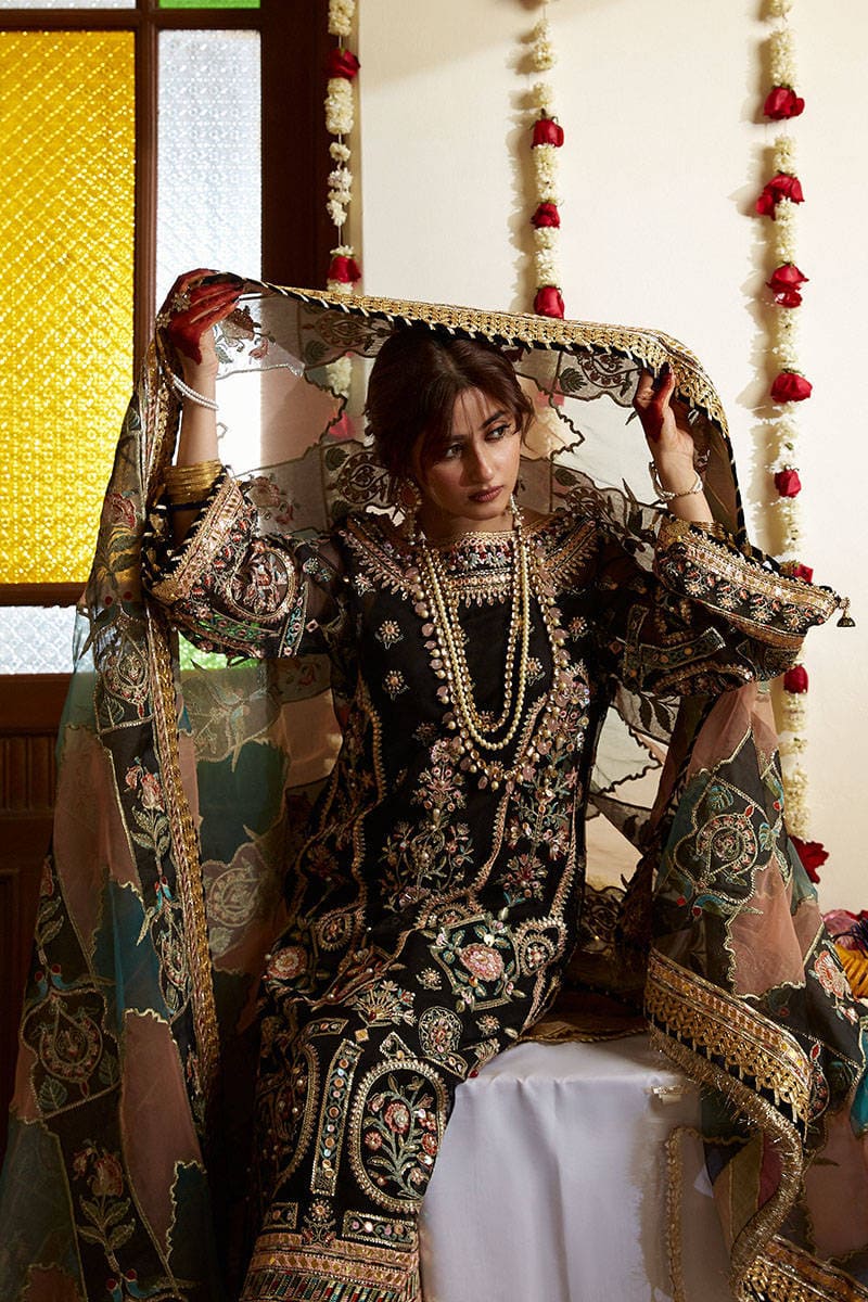 Mohsin Naveed Ranjha – MNR – BASGUL – ZWU23-22 – Soot - House Of Hania