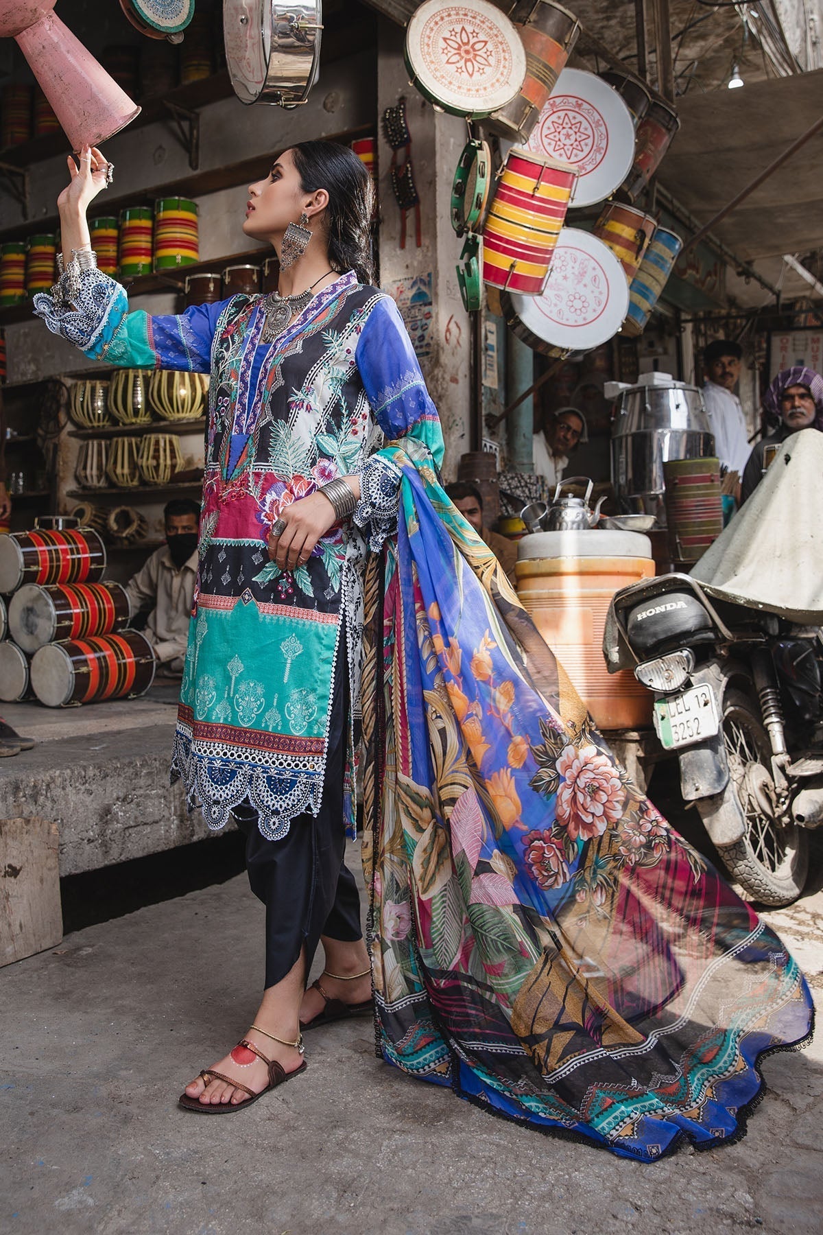 Motifz | Amal Luxury Lawn | 2937 - House Of Hania