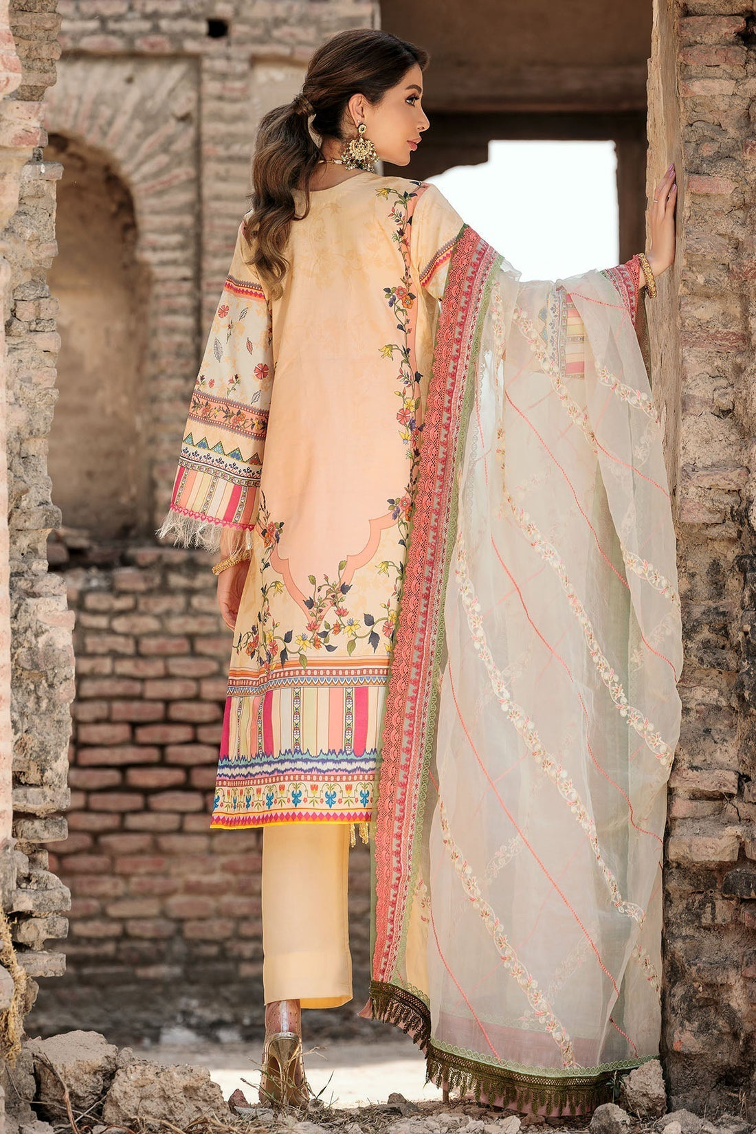 Motifz | Amal Luxury Lawn | 3301 - House Of Hania