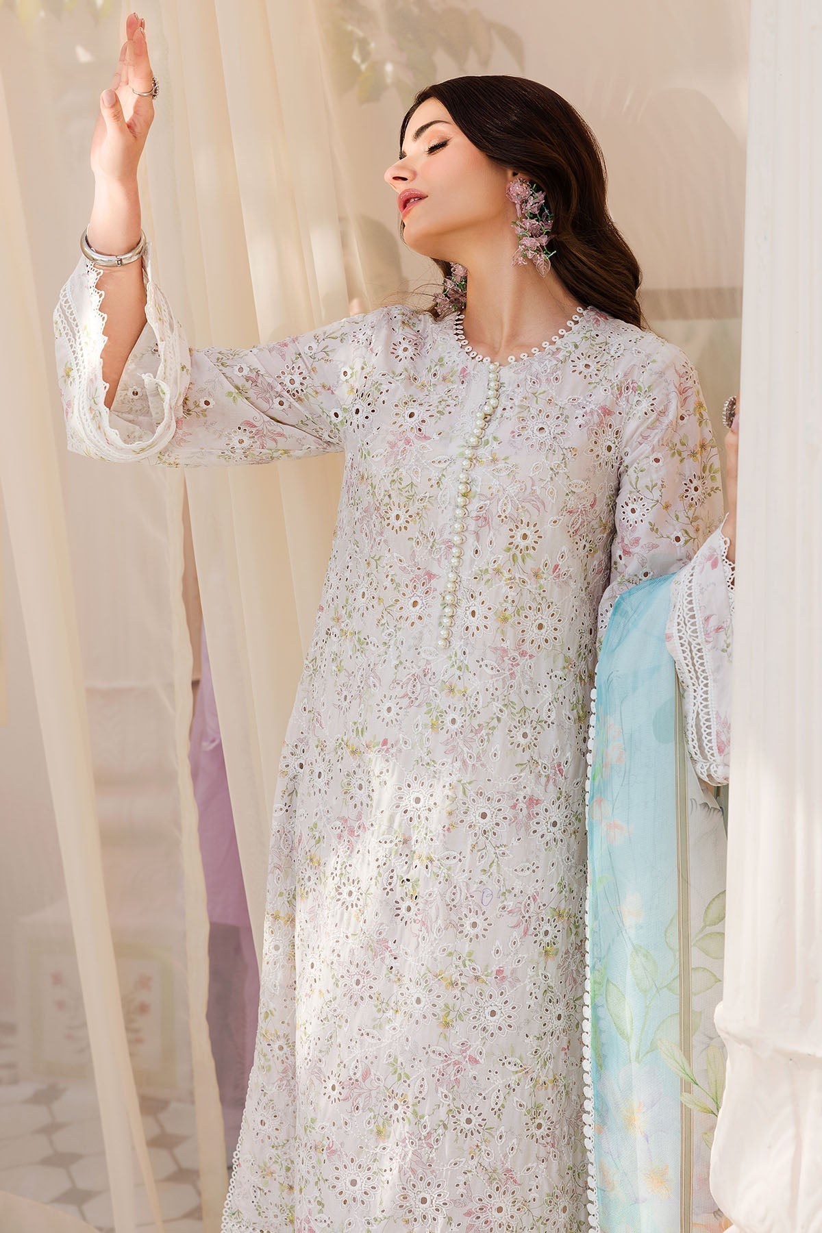 Motifz | Amal Luxury Lawn | 4622 - House Of Hania
