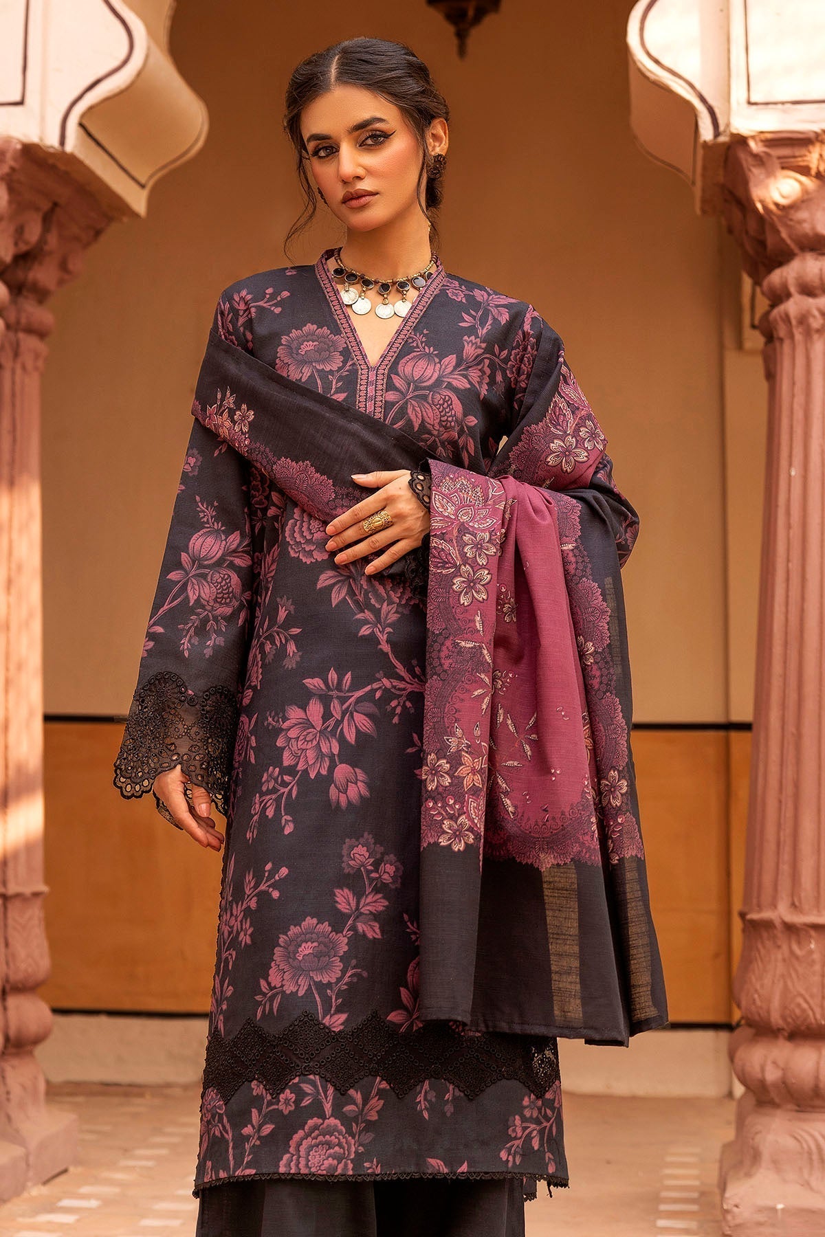 Motifz | Premium Khaddar | 5207-NURA - House Of Hania