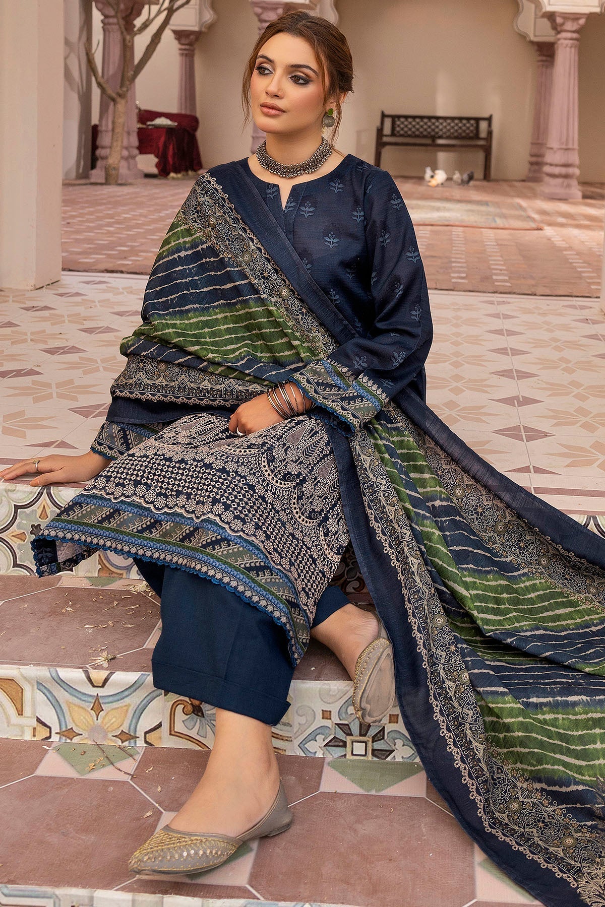 Motifz | Premium Khaddar | 5210-ISBAH - House Of Hania