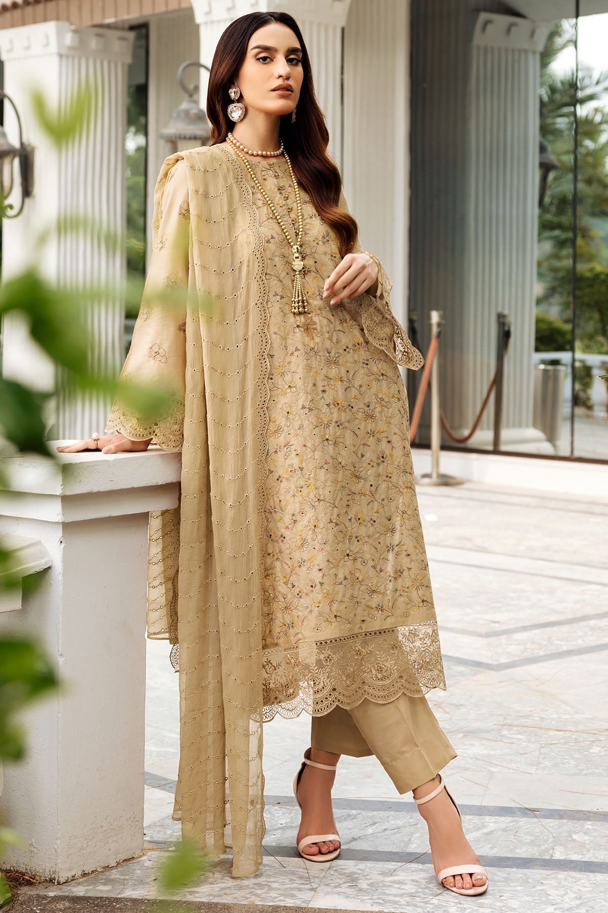 Motifz | Premium Lawn 24 | 4838-AREESH - House Of Hania