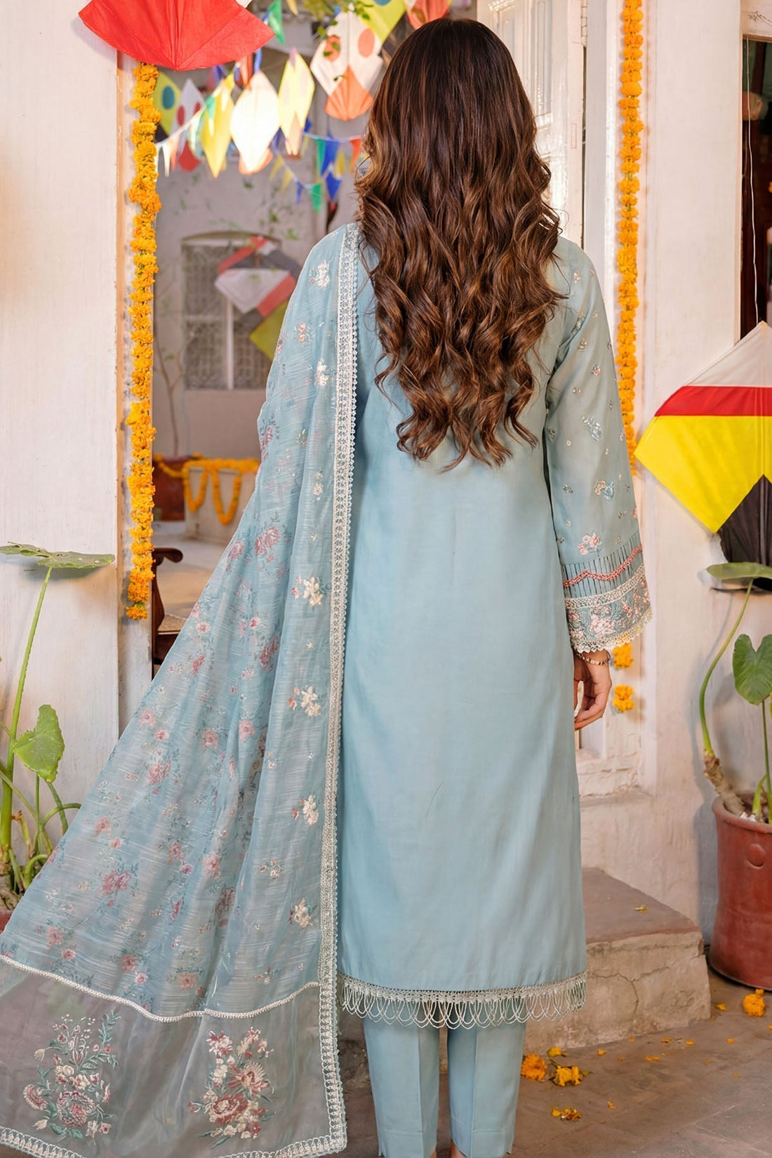 Motifz | Premium Lawn 26 | 5918-ADELIA - House Of Hania