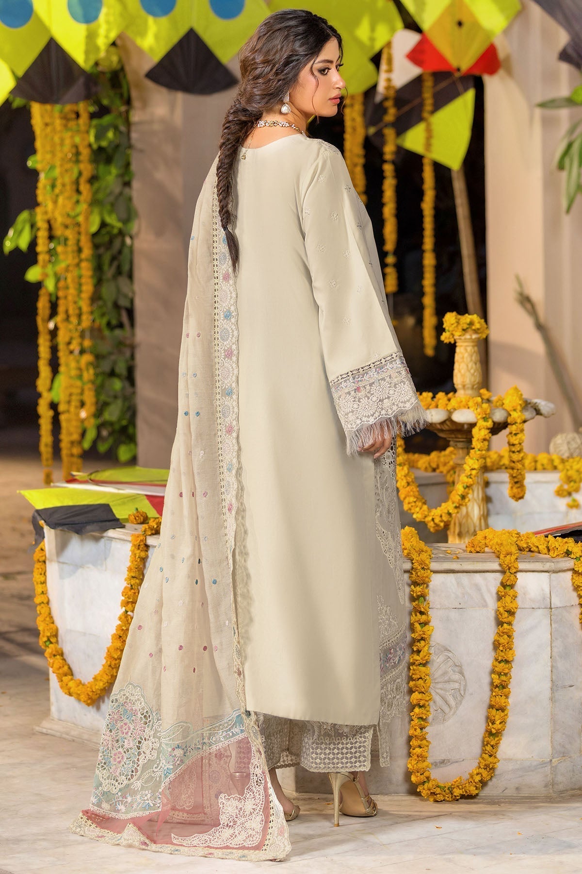 Motifz | Premium Lawn 26 | 5919-SKYLAR - House Of Hania