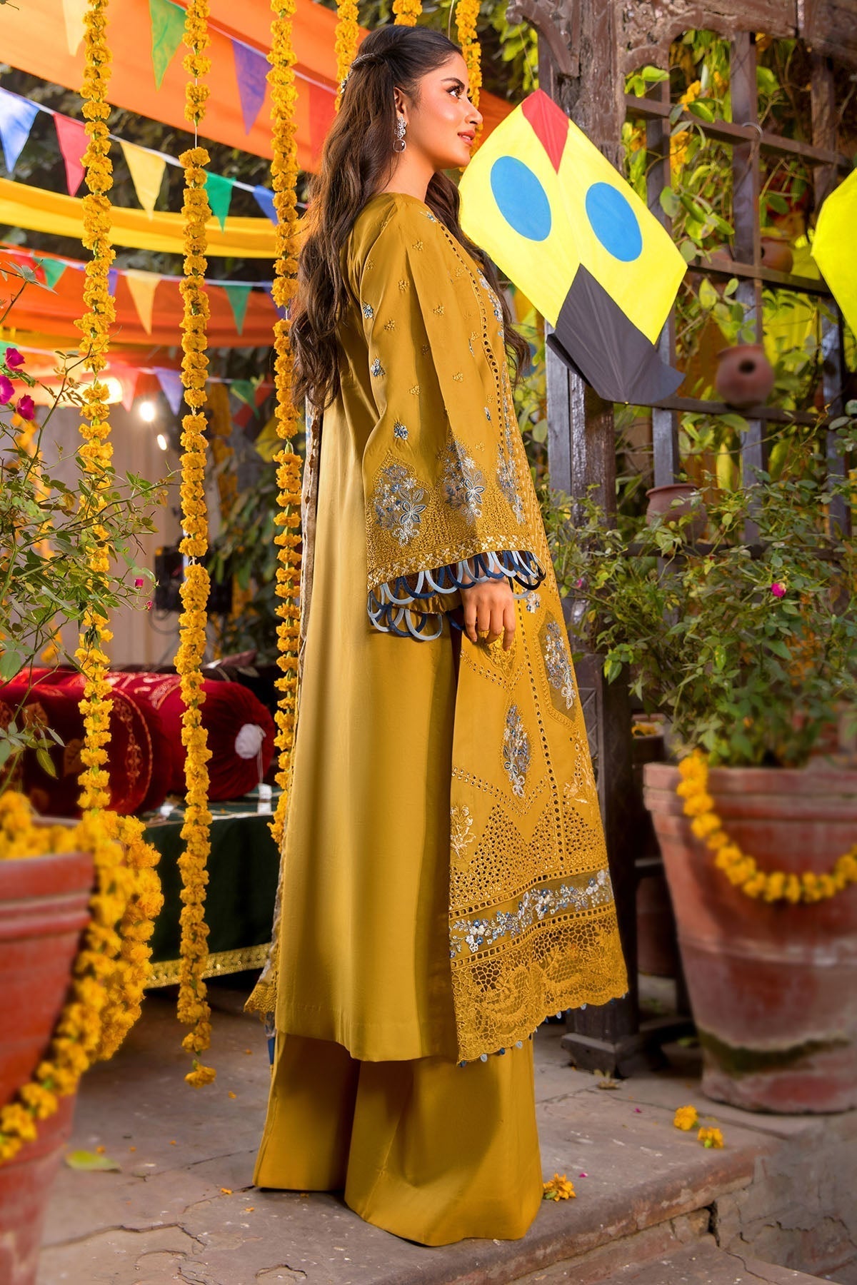 Motifz | Premium Lawn 26 | 5937-ARABELLA - House Of Hania
