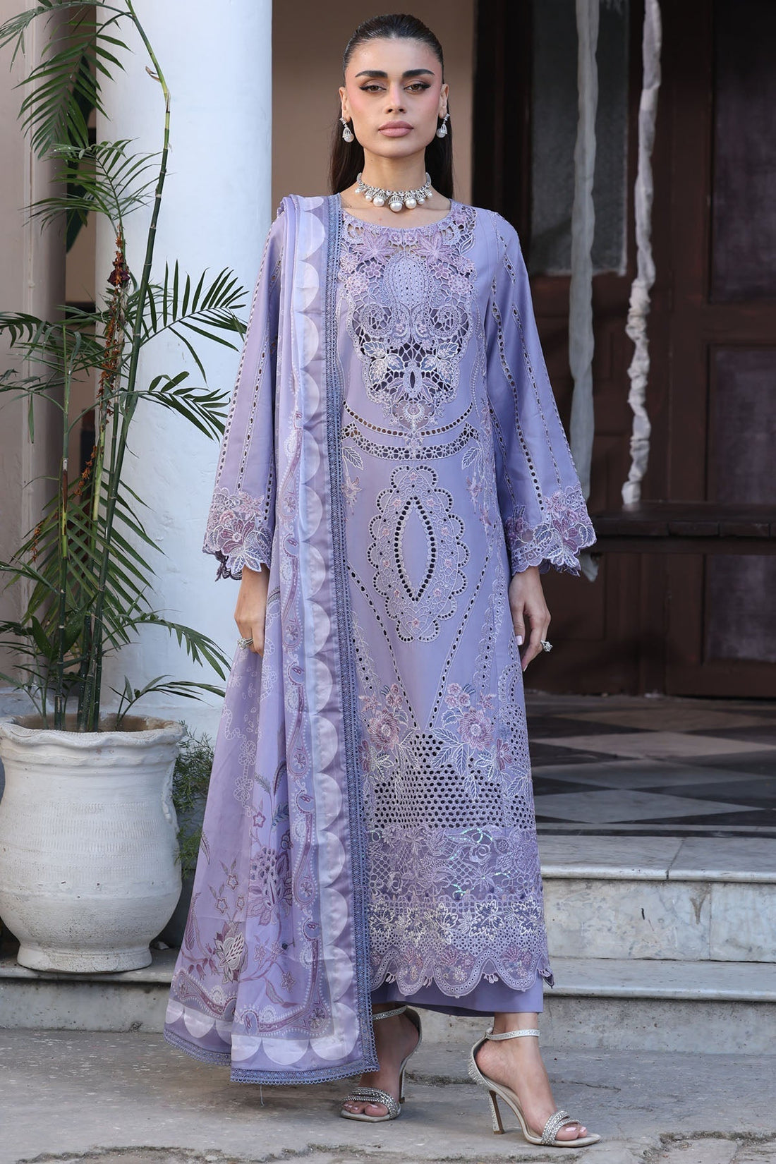 Motifz | Premium Lawn 26 | 5938-VIVI - House Of Hania