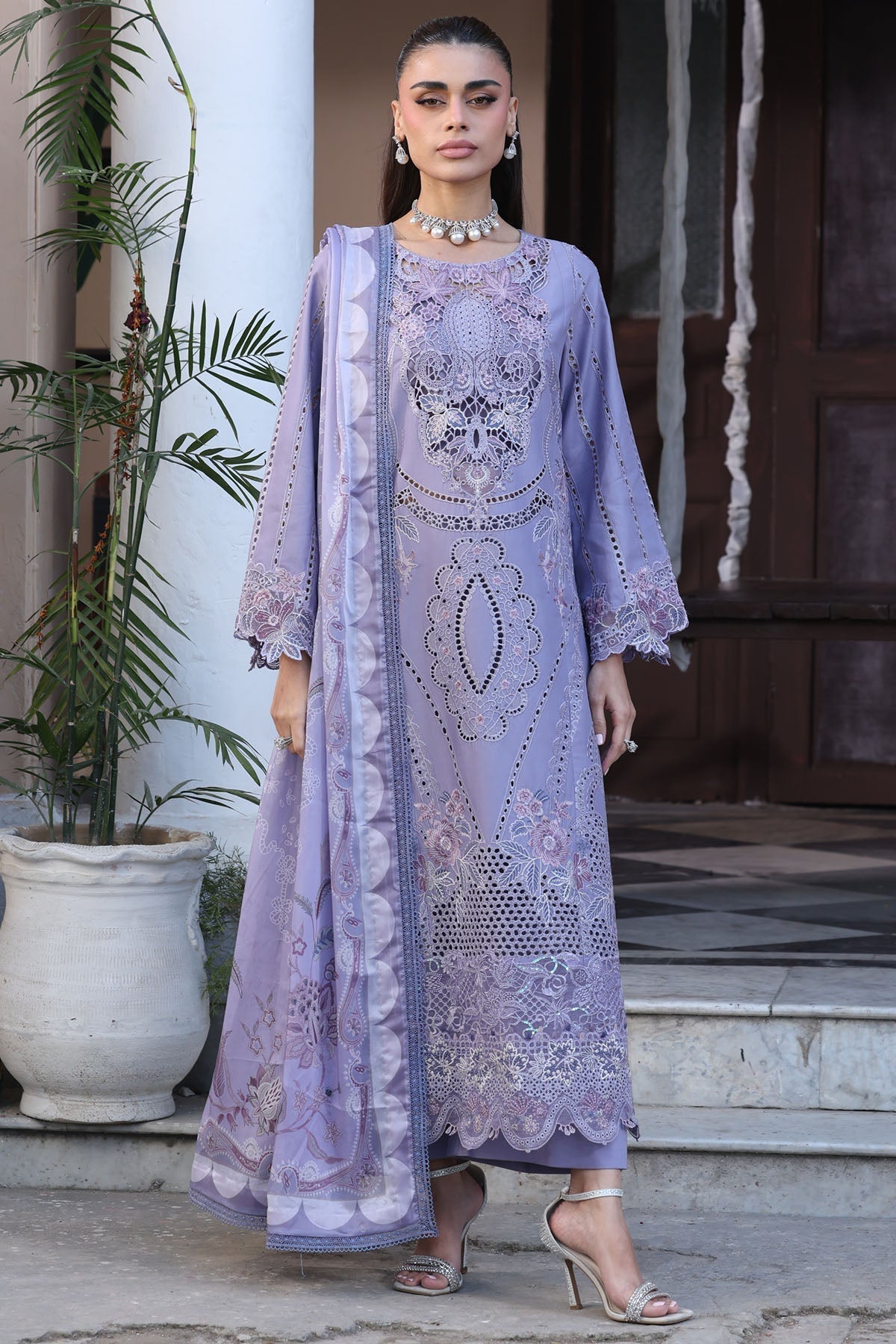 Motifz | Premium Lawn 26 | 5938-VIVI - House Of Hania