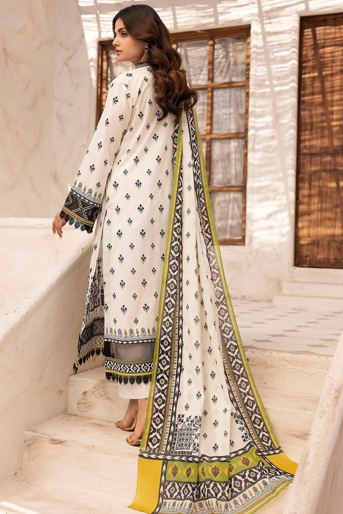 Motifz | Umang Lawn | 5417-SIRAA - House Of Hania