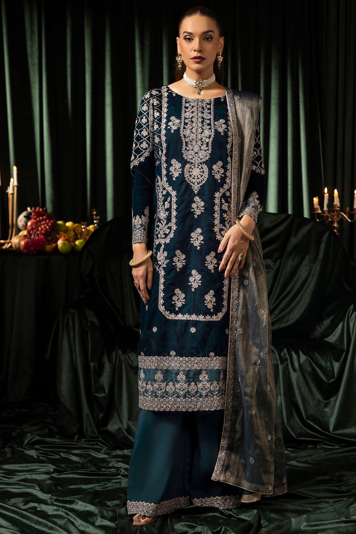 Motifz | Velvet Formals | 5093-DANEEN - House Of Hania