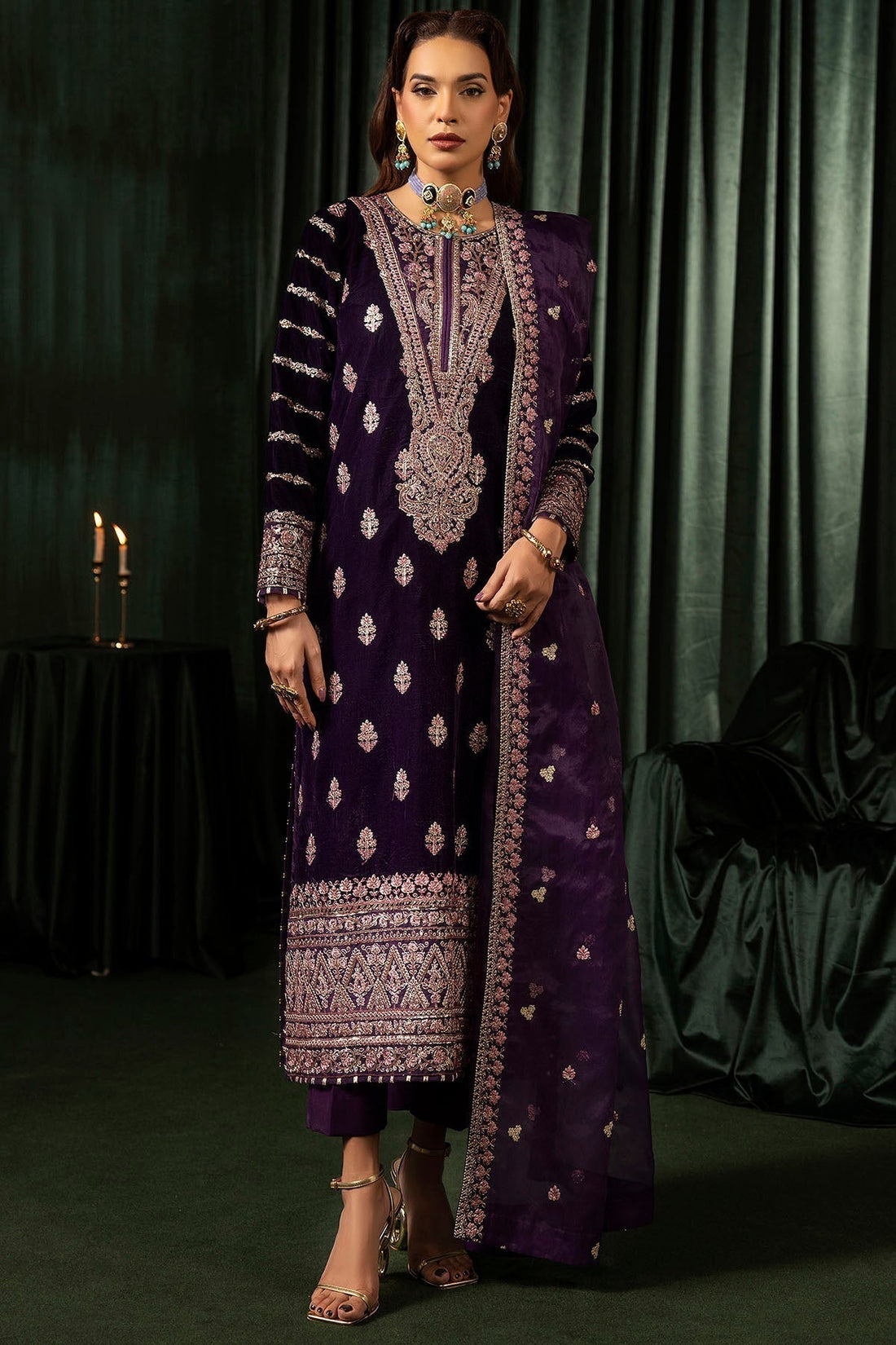 Motifz | Velvet Formals | 5100-IRHA - House Of Hania