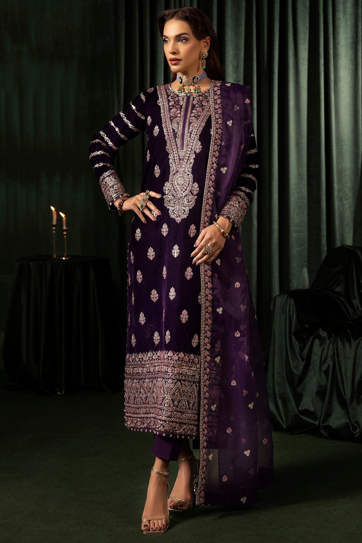 Motifz | Velvet Formals | 5100-IRHA - House Of Hania
