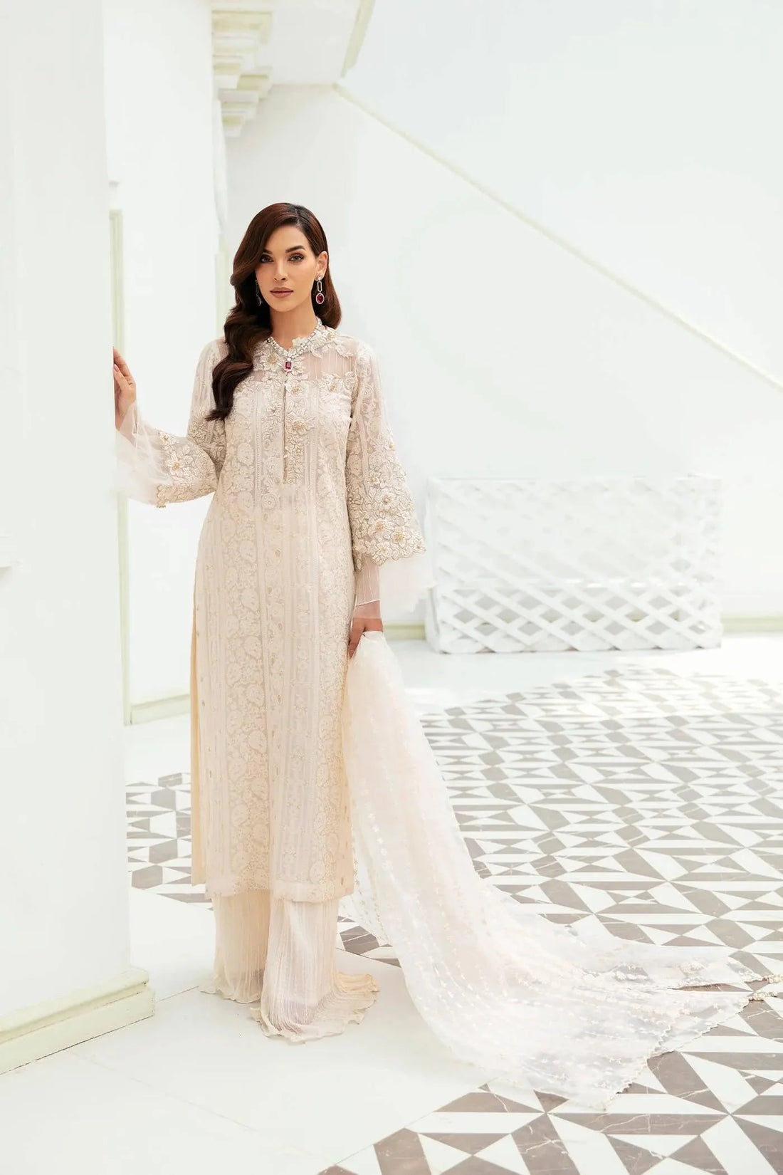 Musferah Saad - Ivory Sensation - House Of Hania