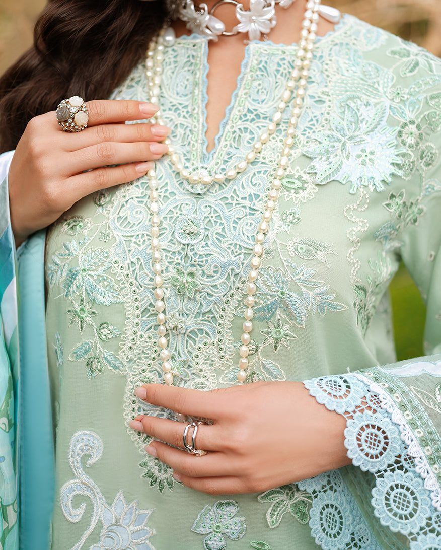 Mushq | Amoi Luxury Lawn | Love Escape - House Of Hania