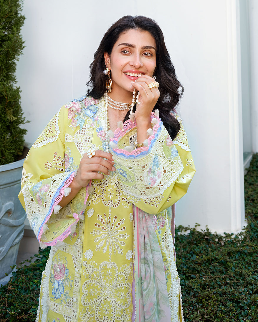 Mushq | Amoi Luxury Lawn | Tender Whisper - House Of Hania