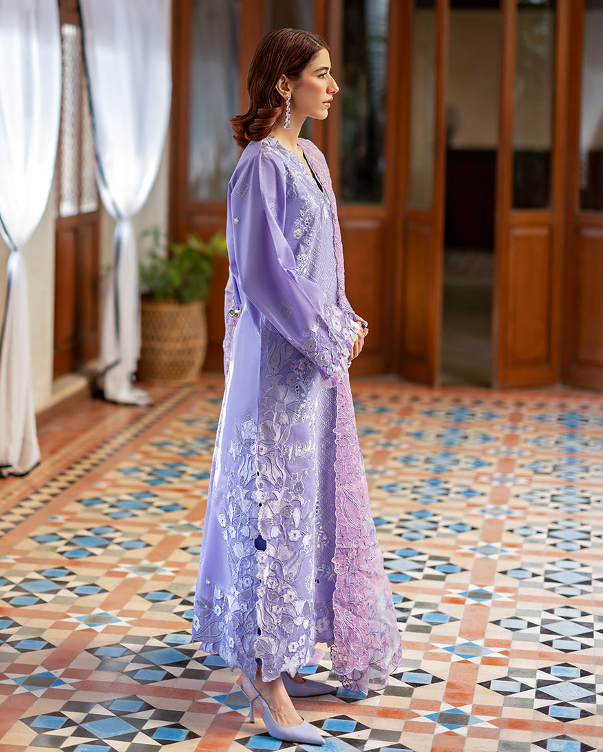 Mushq | Astoria Lawn 26 | Noctelle - House Of Hania