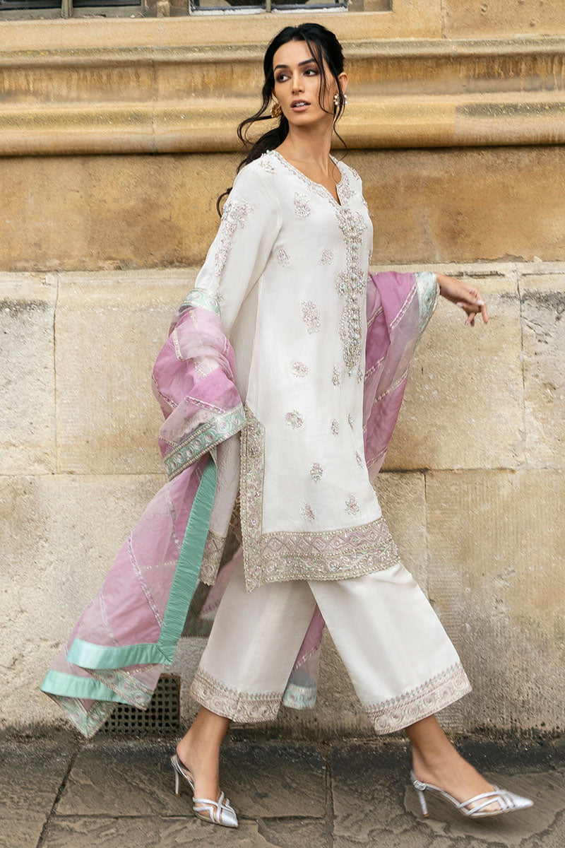 Mushq | Celestine The Oxford Edit 24 | LUMINOUS LACE - House Of Hania