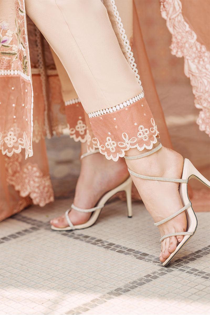 Mushq - Enchanted Elegance - House Of Hania