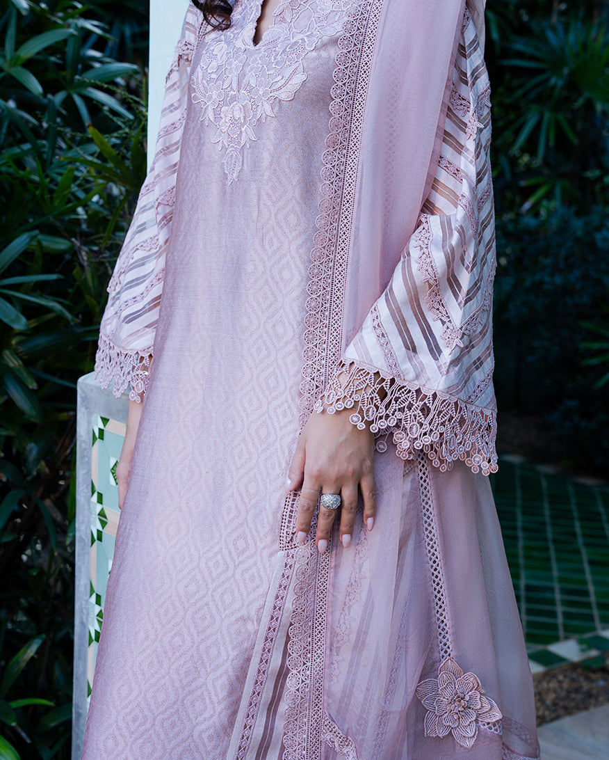 Mushq | Euphoria | Pret | Silver Lining - House Of Hania